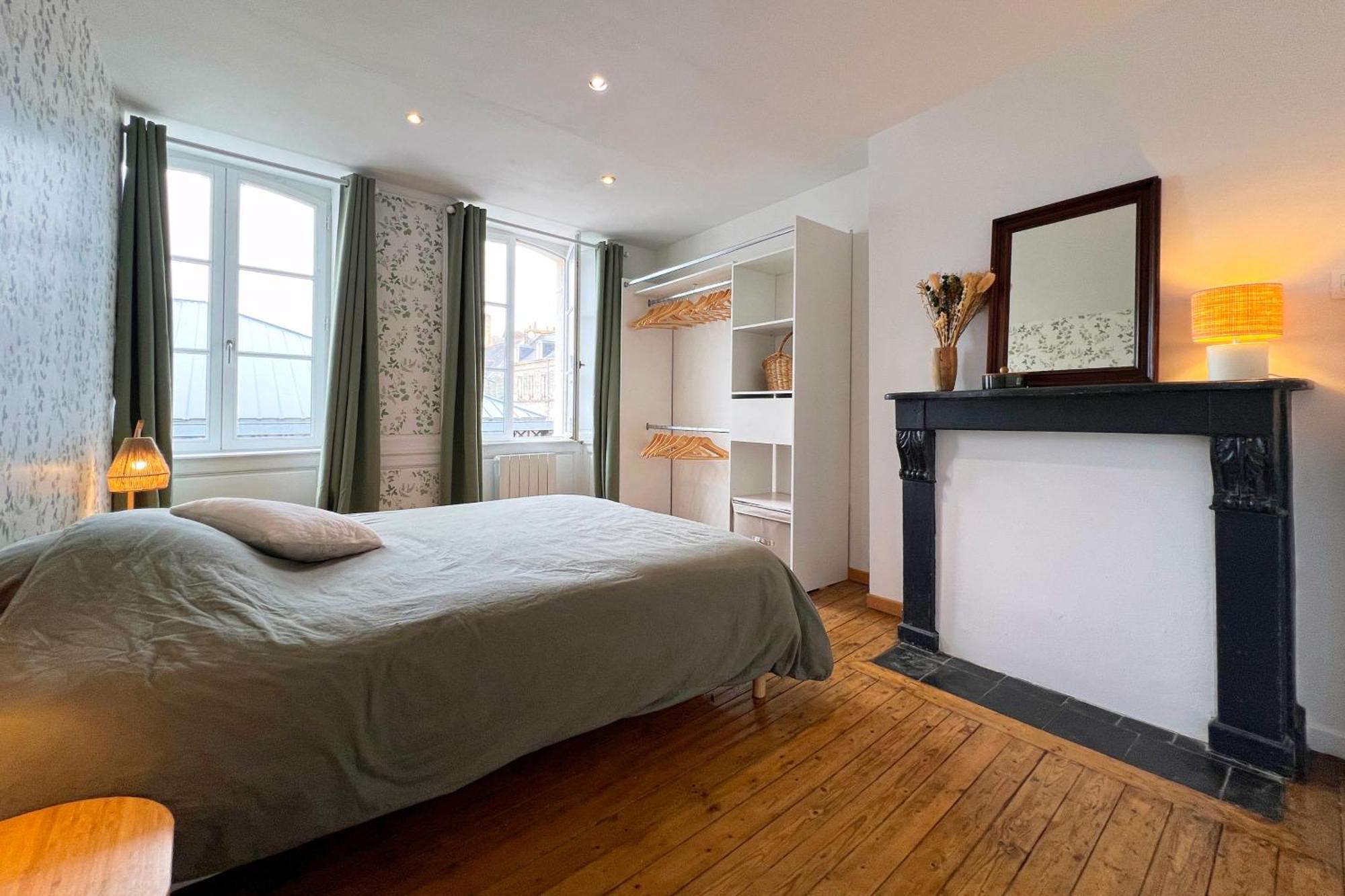 שרבורג Appart De Charme, 2 Chambres En Centre Ville מראה חיצוני תמונה